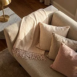 Koce - Rumi stripe cotton throw (kremowy/różowy/jasnoniebieski)