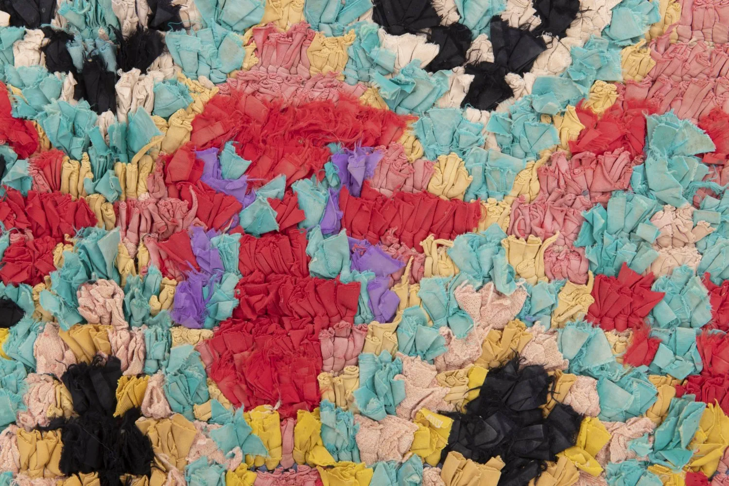 Berberyjskie Dywany Boucherouite Z Maroka 240 x 105 cm
