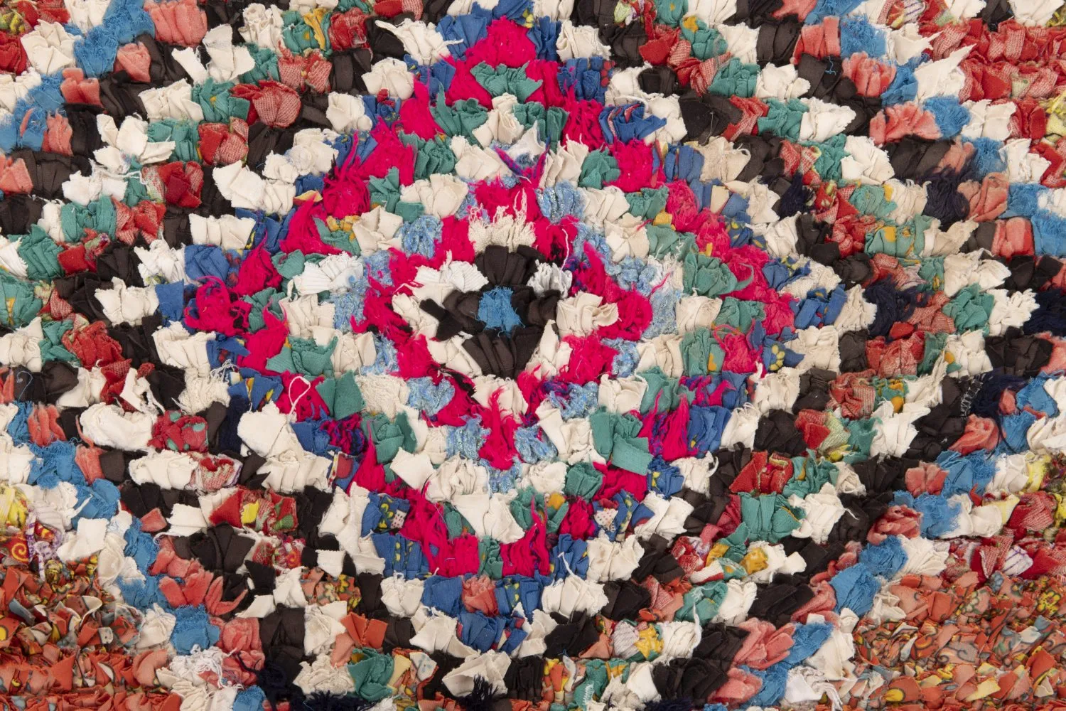 Berberyjskie Dywany Boucherouite Z Maroka 205 x 100 cm