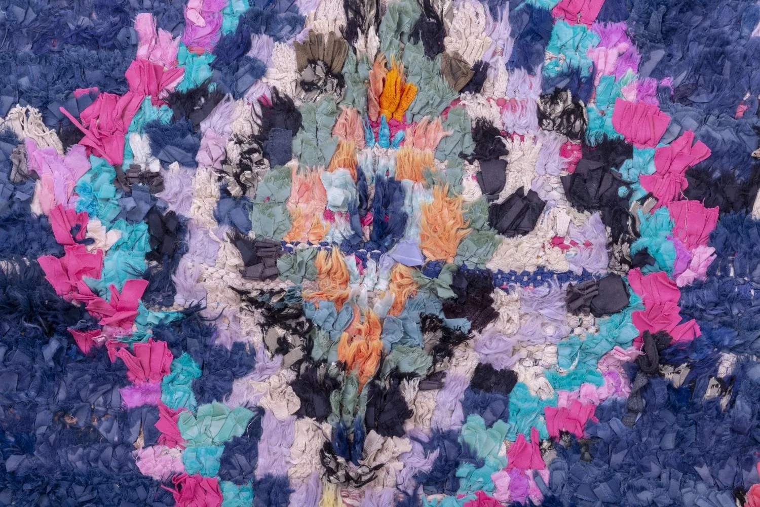 Berberyjskie Dywany Boucherouite Z Maroka 235 x 115 cm