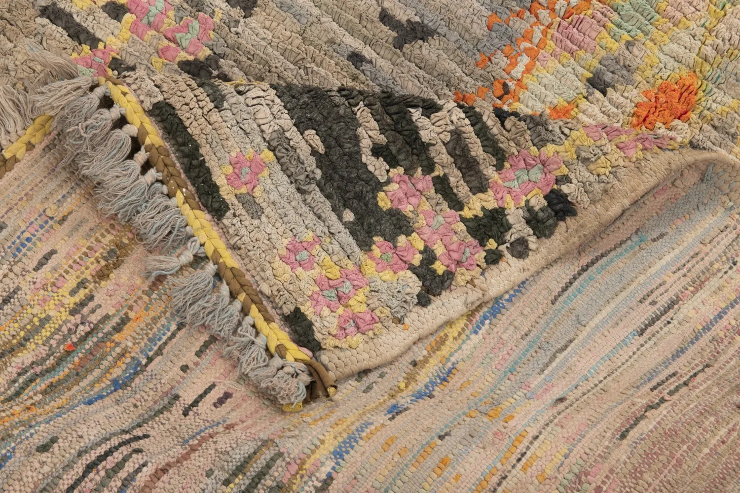 Berberyjskie Dywany Boucherouite Z Maroka 195 x 110 cm