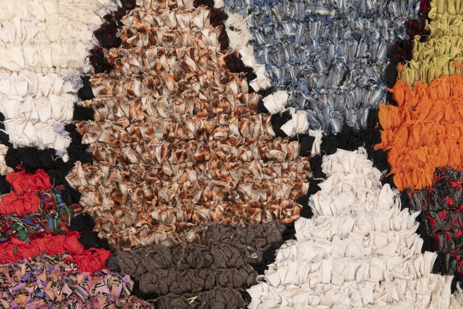 Berberyjskie Dywany Boucherouite Z Maroka 200 x 145 cm