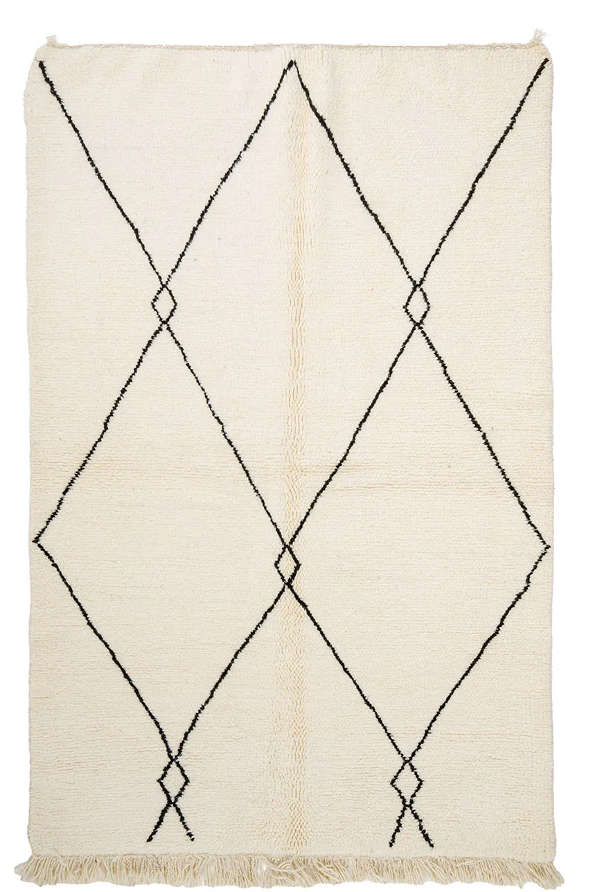 Berberyjskie Dywany Beni Ourain z Maroka 145 x 245 cm