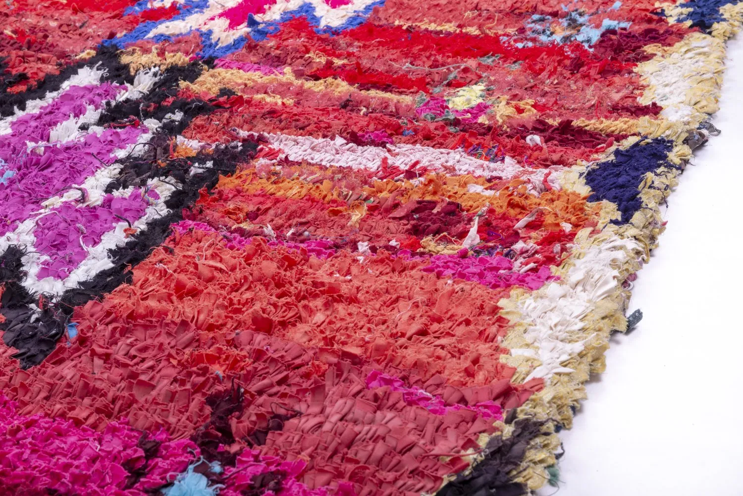 Berberyjskie Dywany Boucherouite Z Maroka 230 x 140 cm