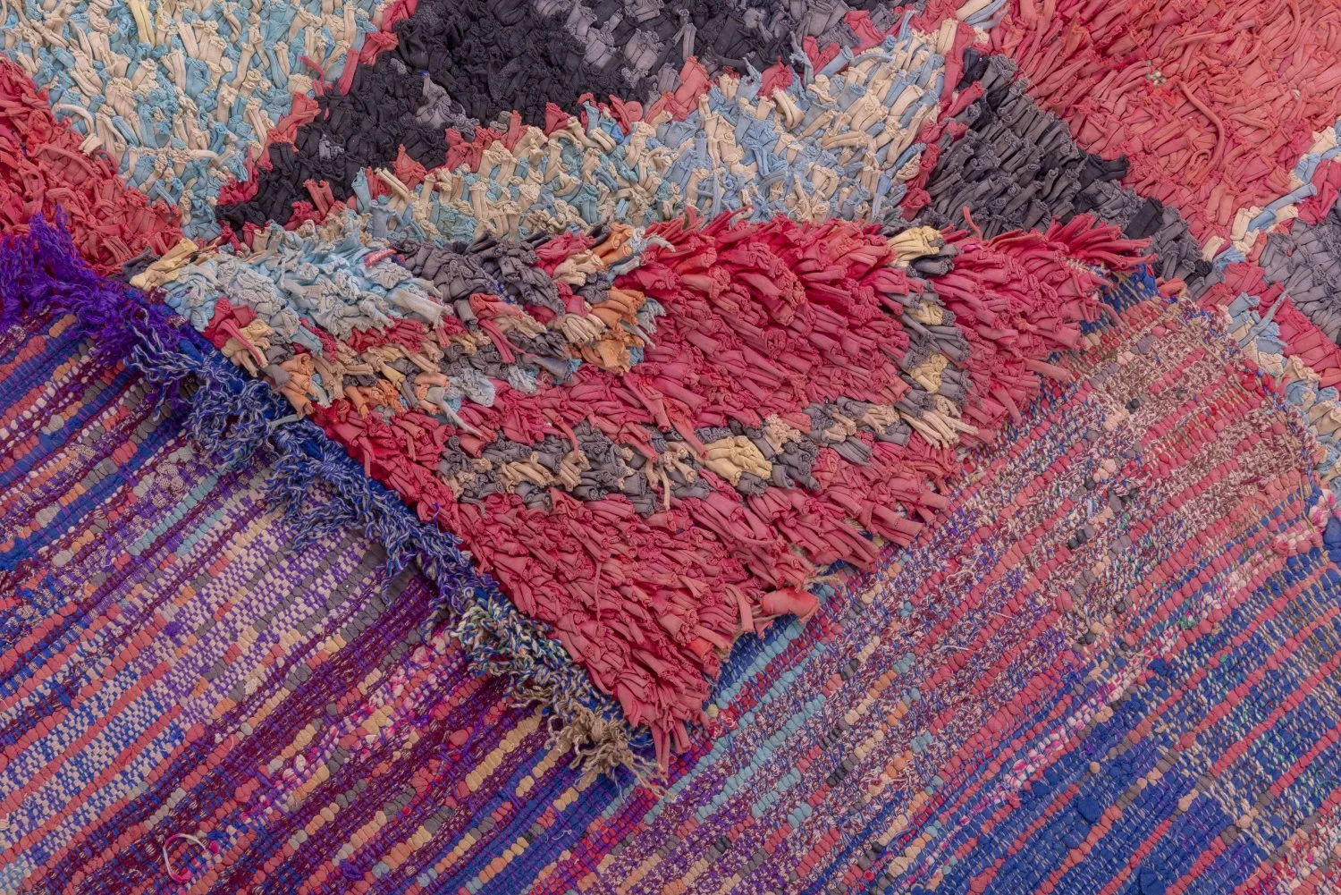 Berberyjskie Dywany Boucherouite Z Maroka 255 x 150 cm