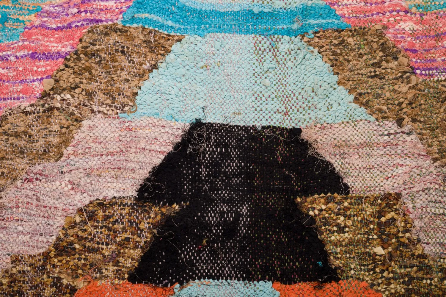 Berberyjskie Dywany Boucherouite Z Maroka 125 x 250 cm