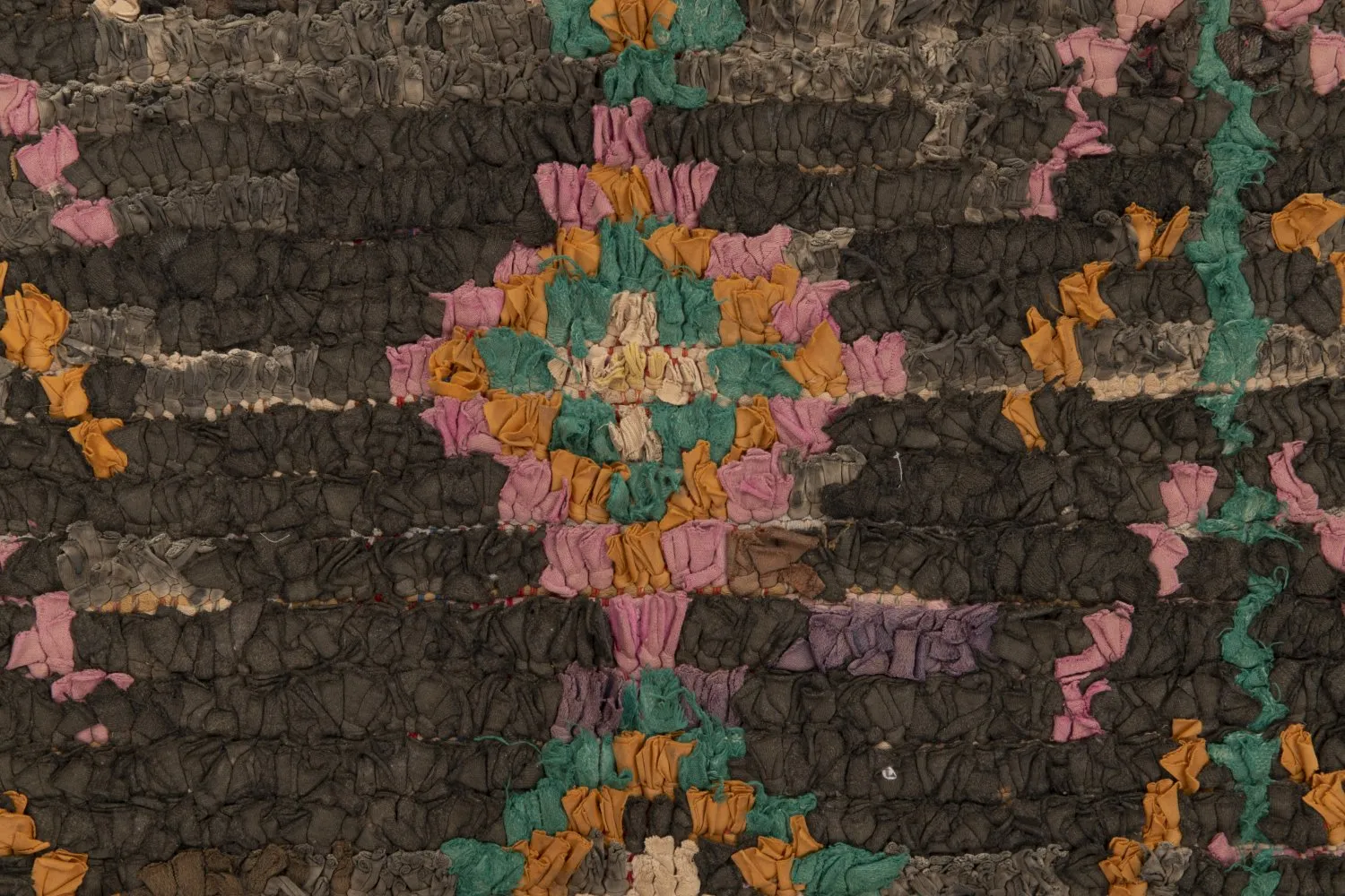 Berberyjskie Dywany Boucherouite Z Maroka 180 x 120 cm