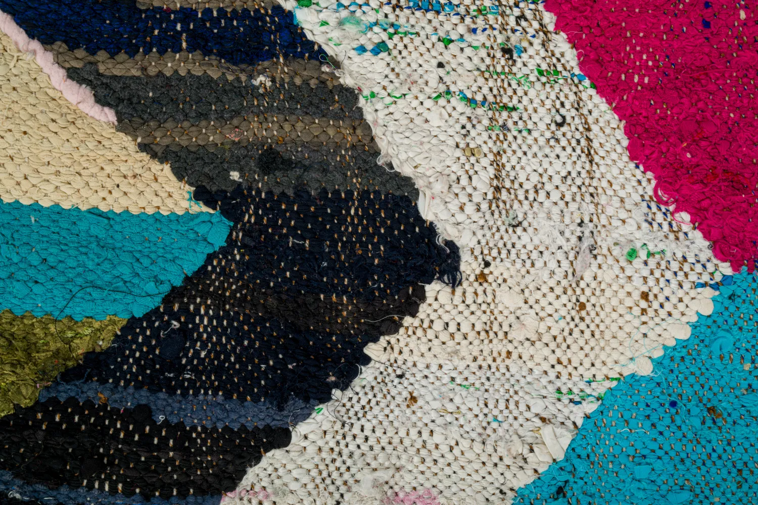 Berberyjskie Dywany Boucherouite Z Maroka 135 x 230 cm