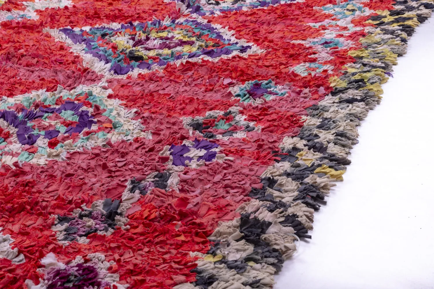 Berberyjskie Dywany Boucherouite Z Maroka 220 x 125 cm