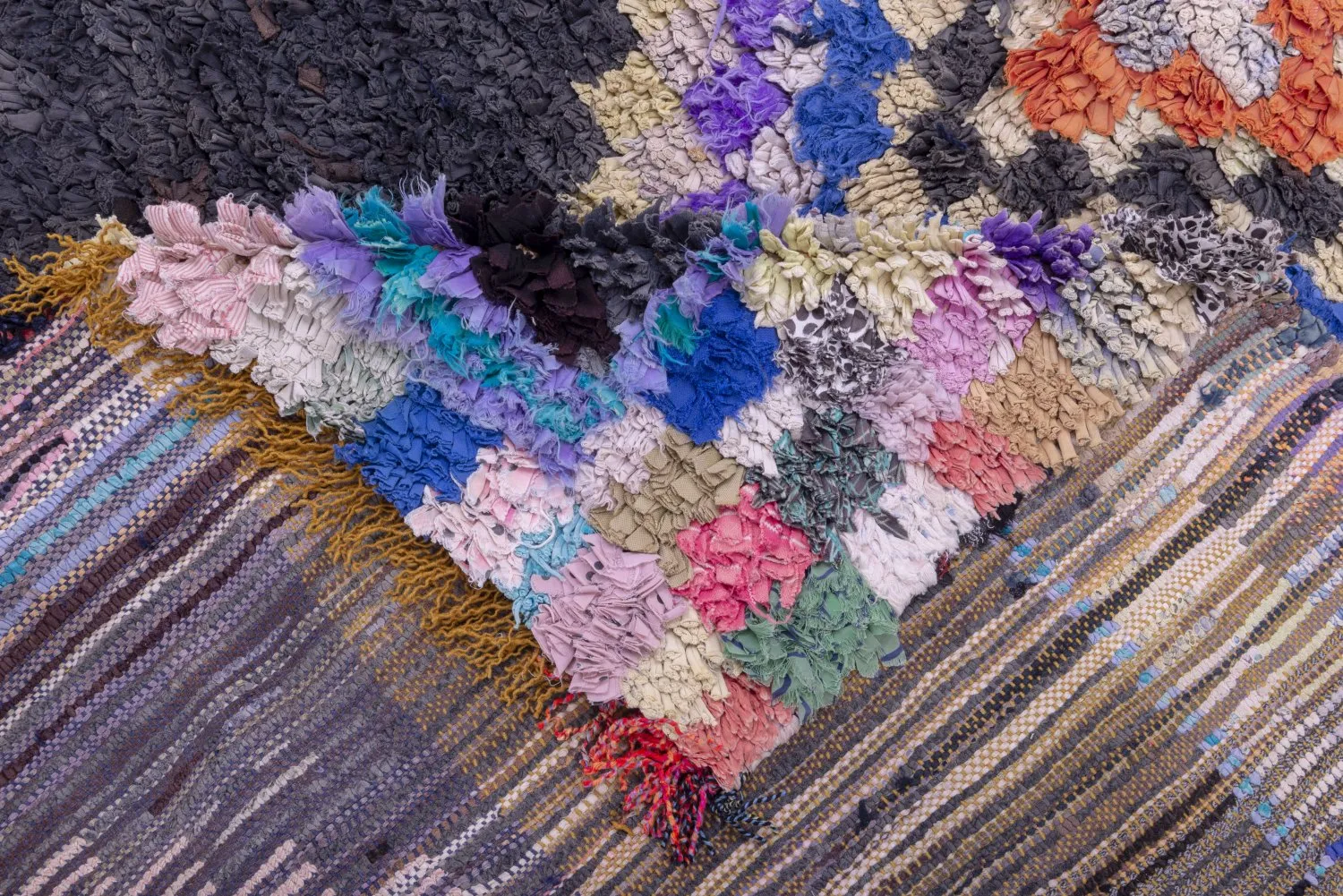 Berberyjskie Dywany Boucherouite Z Maroka 215 x 160 cm