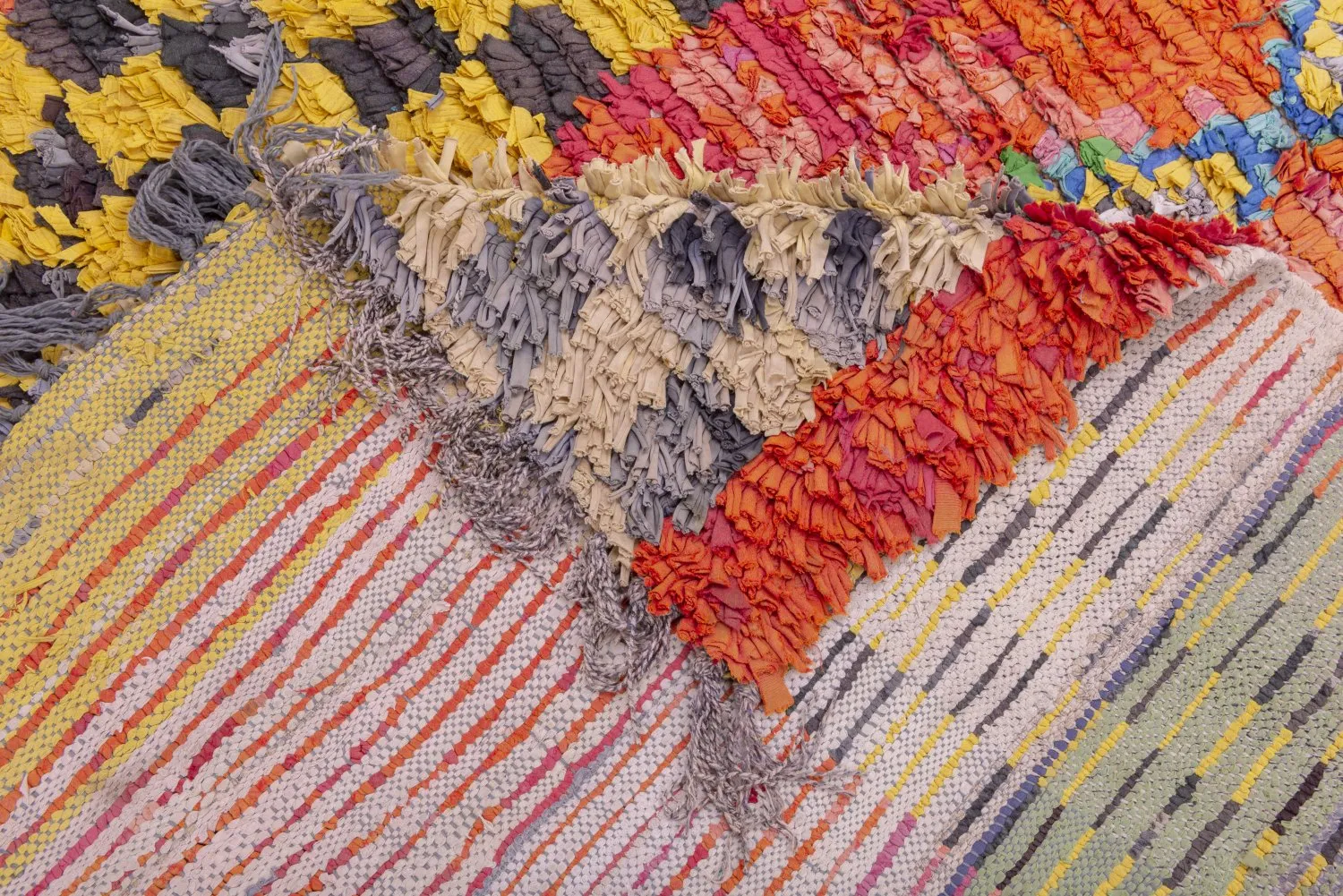 Berberyjskie Dywany Boucherouite Z Maroka 220 x 140 cm