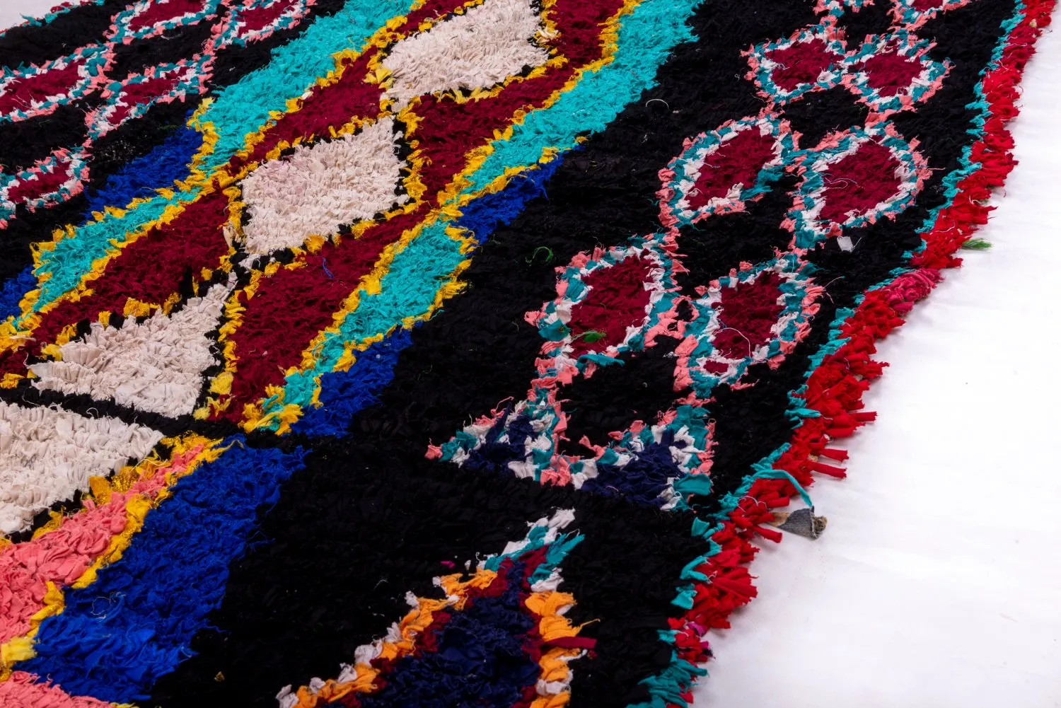 Berberyjskie Dywany Boucherouite Z Maroka 250 x 110 cm