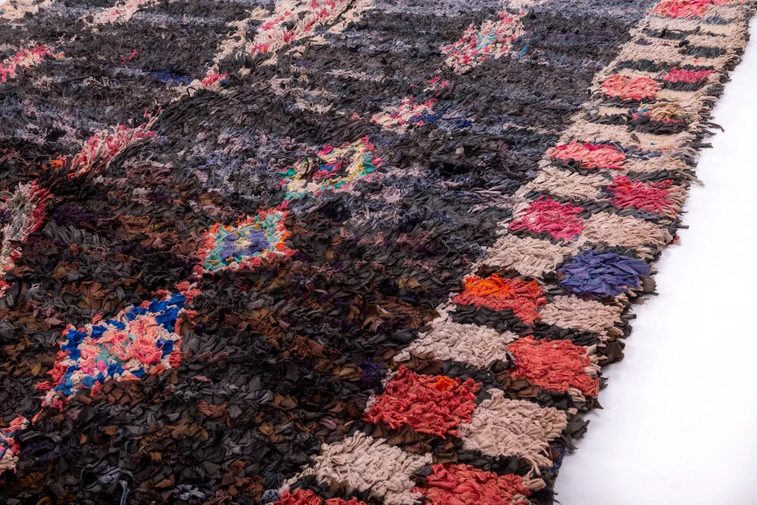 Berberyjskie Dywany Boucherouite Z Maroka 235 x 170 cm