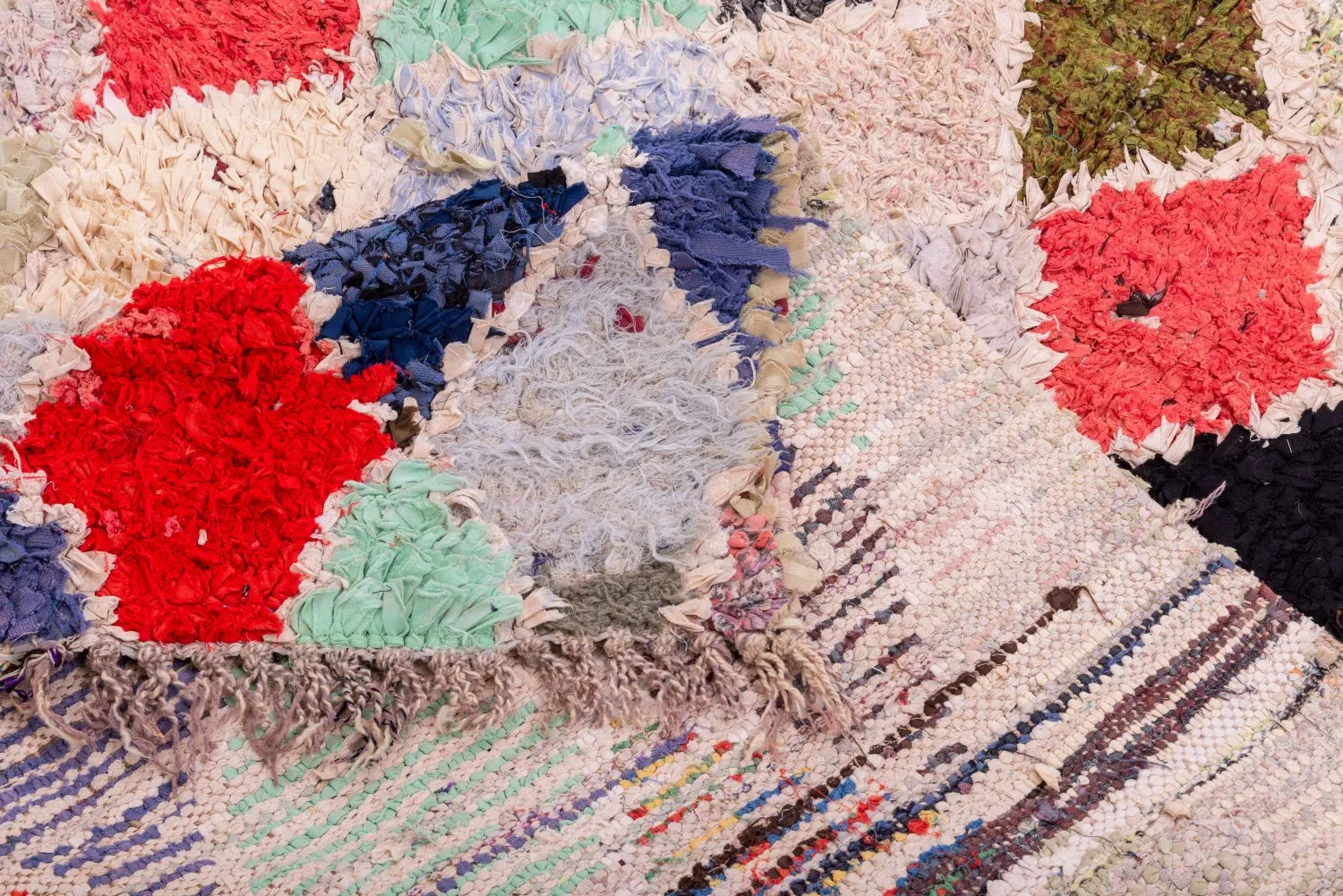 Berberyjskie Dywany Boucherouite Z Maroka 240 x 115 cm