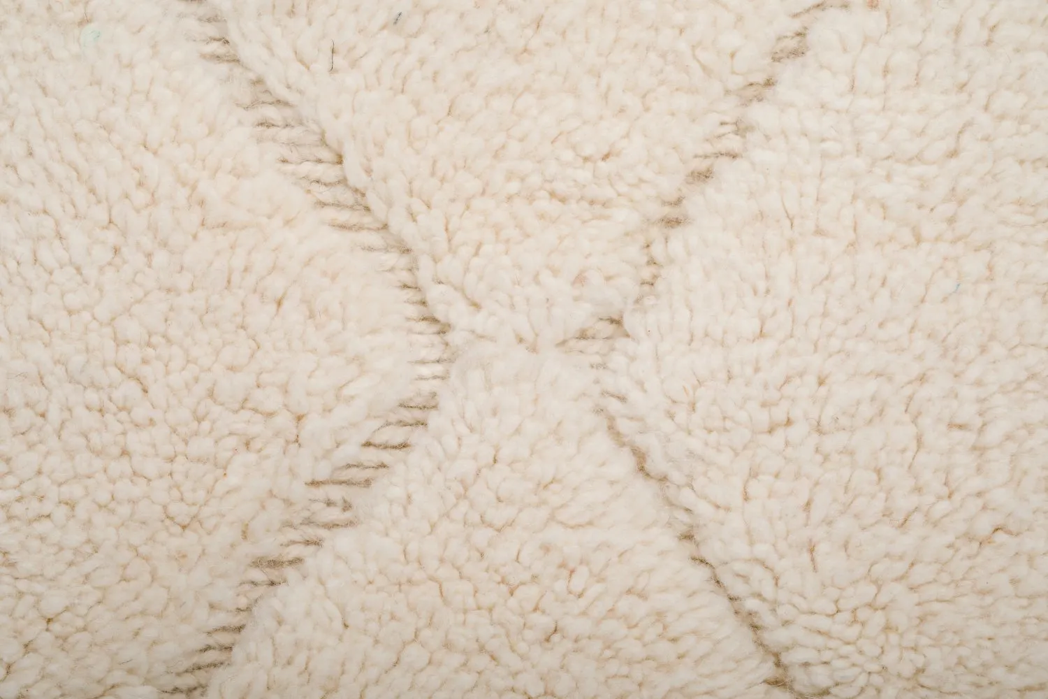 Berberyjskie Dywany Beni Ourain z Maroka 250 x 150 cm