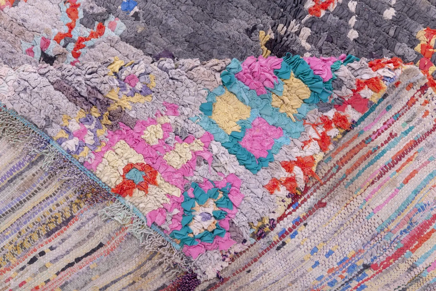 Berberyjskie Dywany Boucherouite Z Maroka 230 x 125 cm