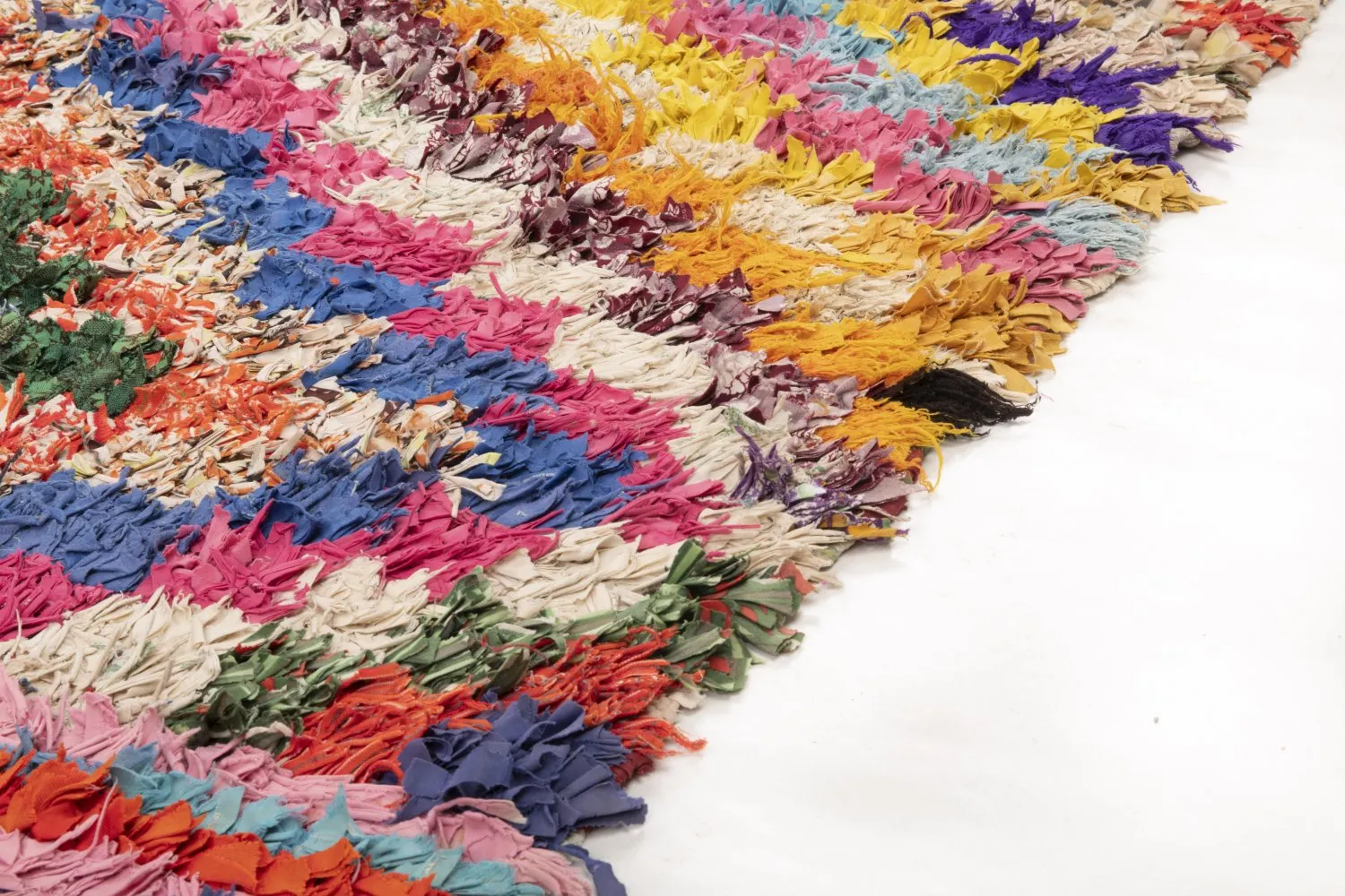 Berberyjskie Dywany Boucherouite Z Maroka 215 x 170 cm