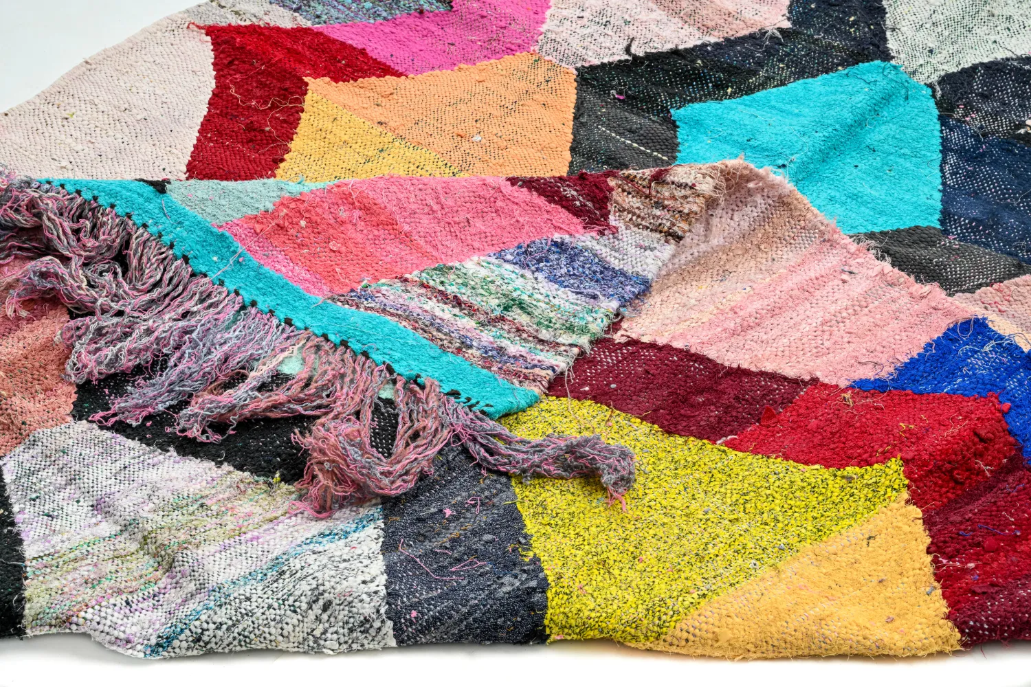 Berberyjskie Dywany Boucherouite Z Maroka 140 x 260 cm