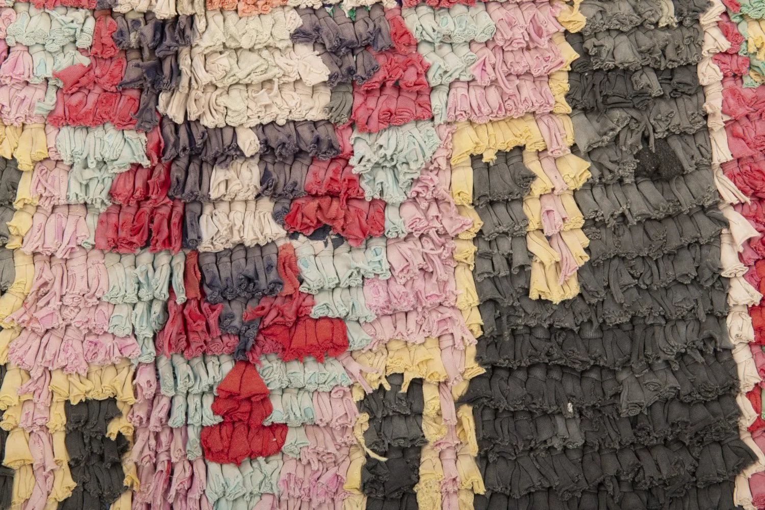 Berberyjskie Dywany Boucherouite Z Maroka 160 x 100 cm