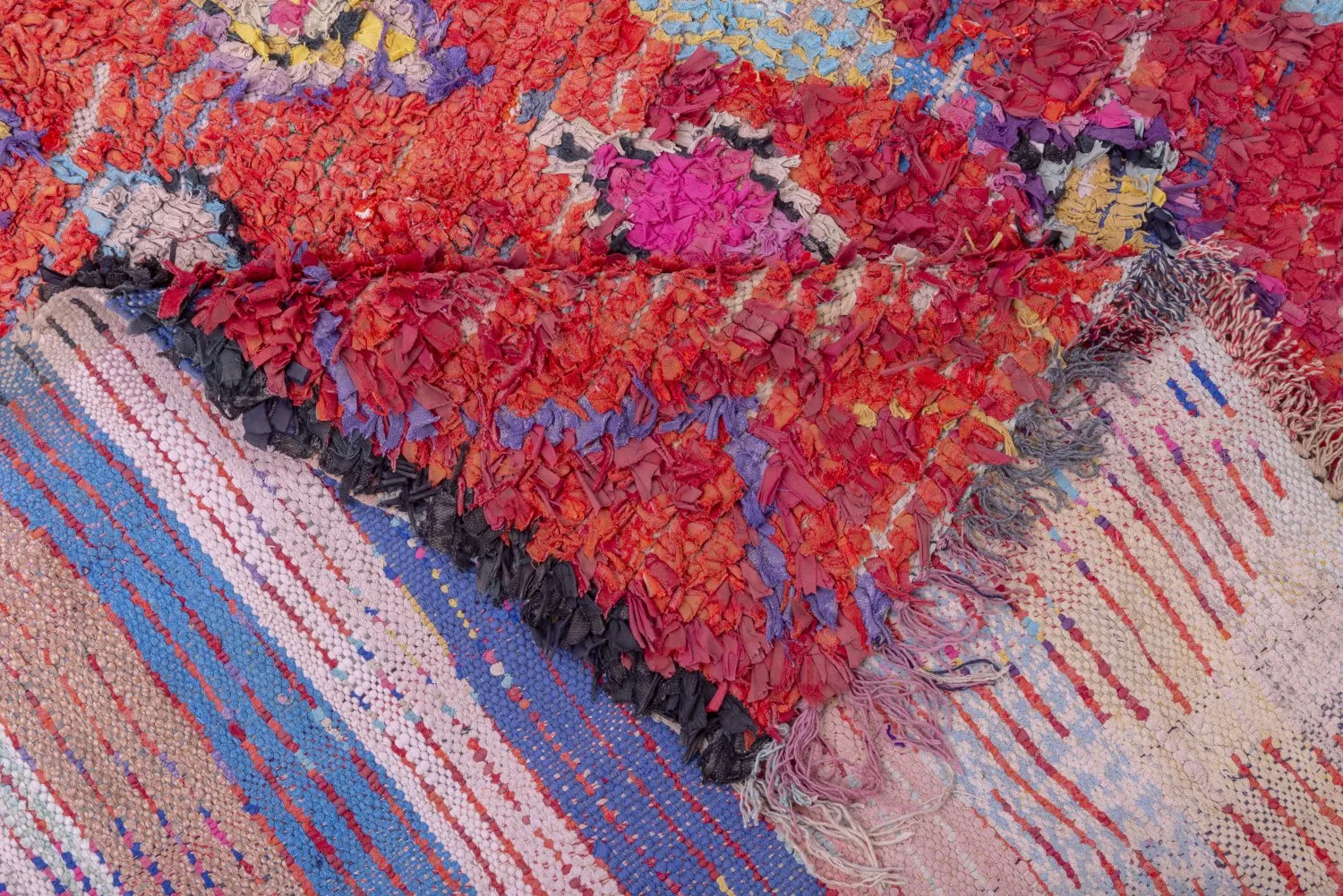 Berberyjskie Dywany Boucherouite Z Maroka 215 x 155 cm