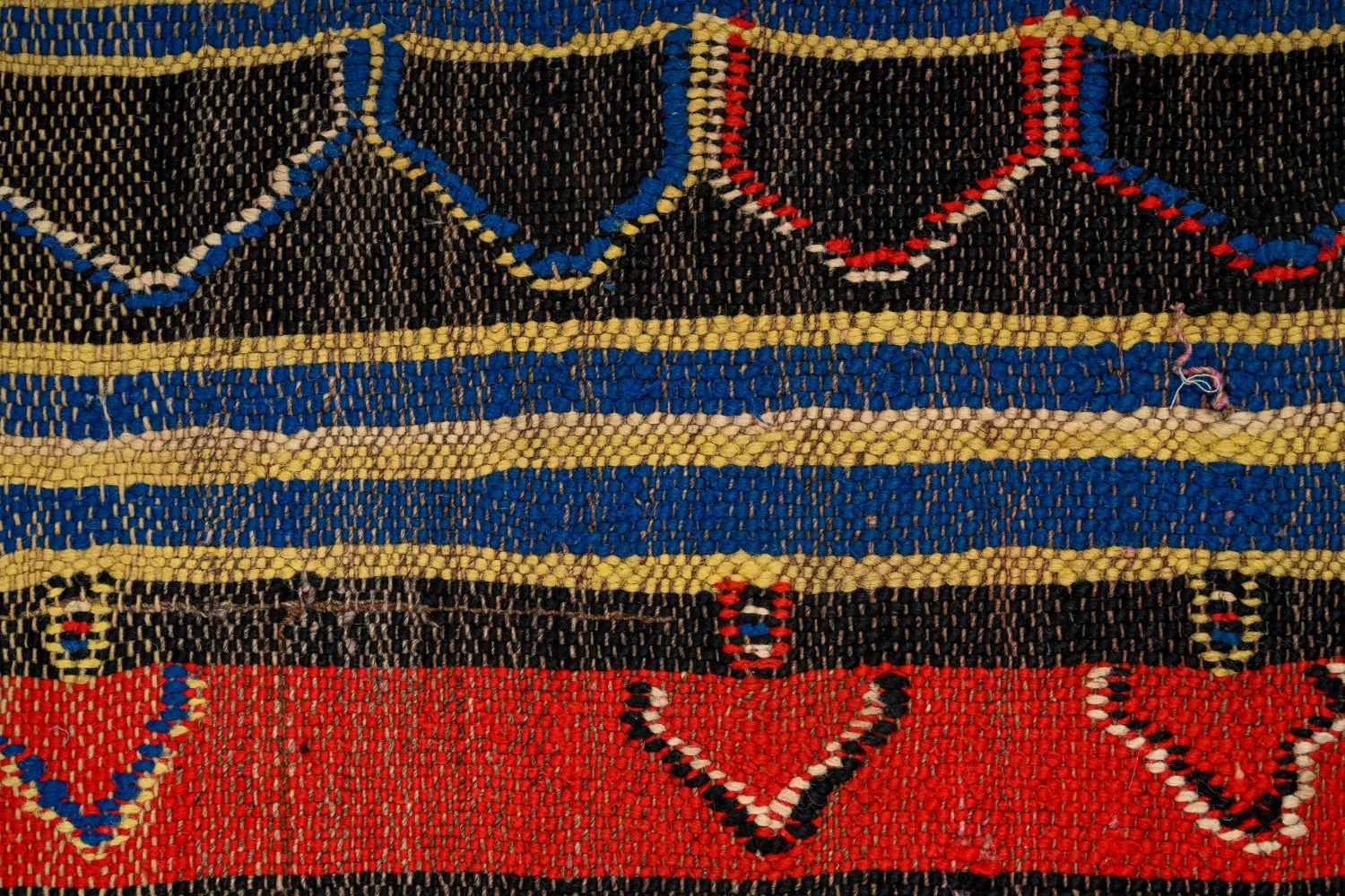 Berberyjskie Dywany Boucherouite Z Maroka 165 x 235 cm