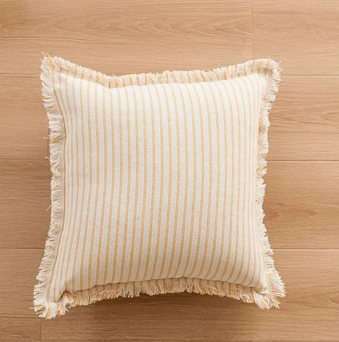 Poszewka na poduszke - Fringed (żółty)