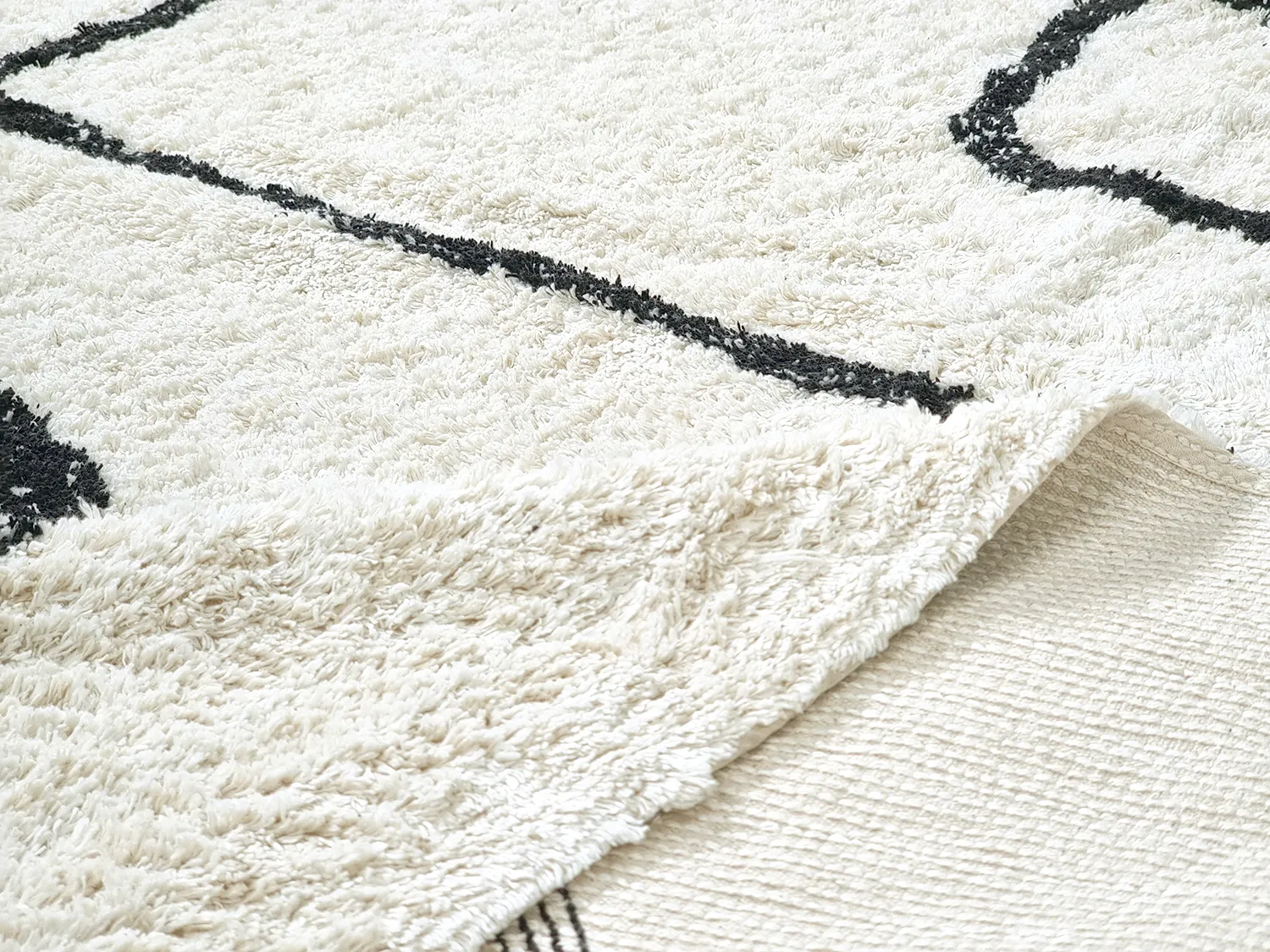 Dywany shaggy - Bavello Natural Cotton Shaggy (offwhite/czarny)