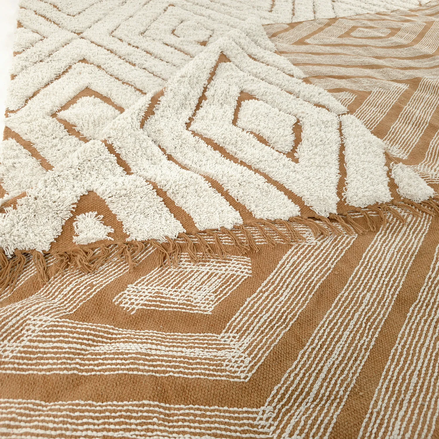Dywany shaggy - Holwell Natural Cotton Shaggy (złamana biel/brąz)