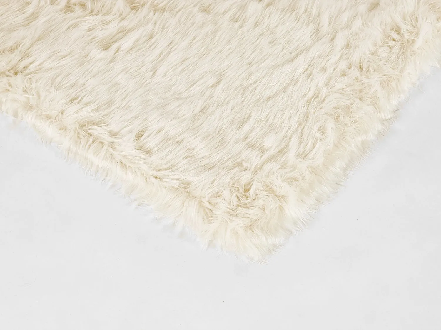 Dywany shaggy - Pomaire (offwhite)