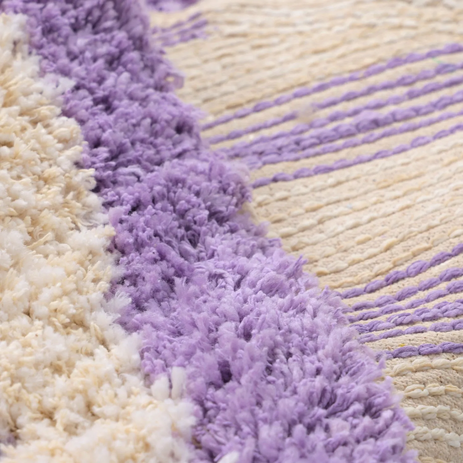 Okrągły dywan - Thira Stripe Cotton Shaggy (krem/jasnofioletowy)