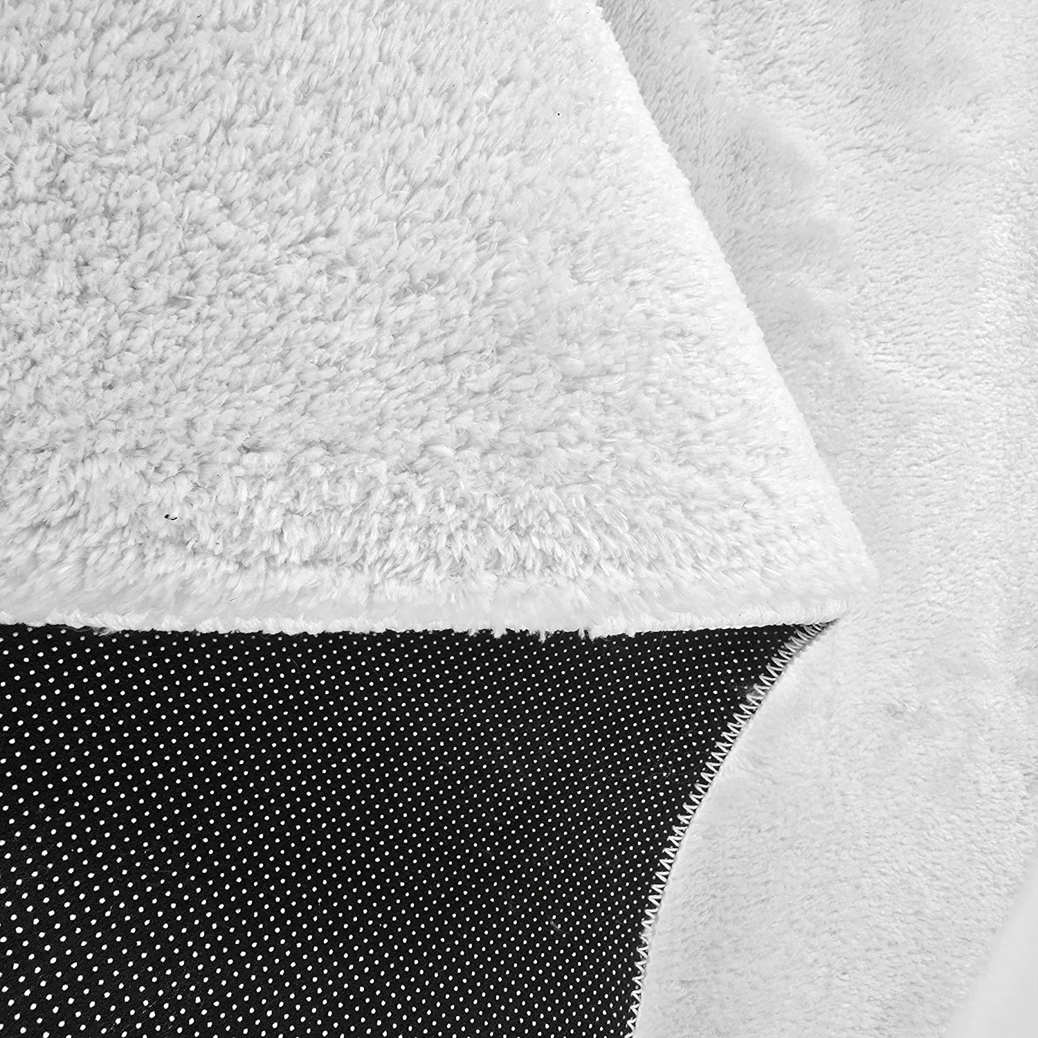 Owalny dywan shaggy - Aranga Super Soft Fur (biały)