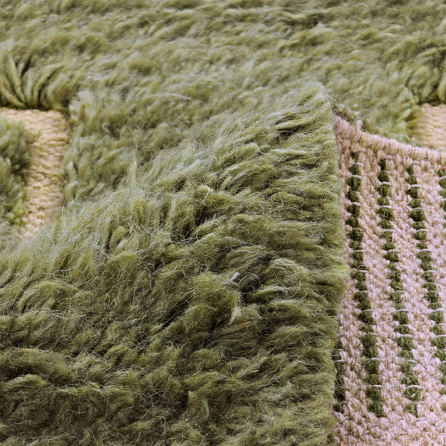 Dywany shaggy - Kiberg Hand Woven Wool Shaggy (zielony)