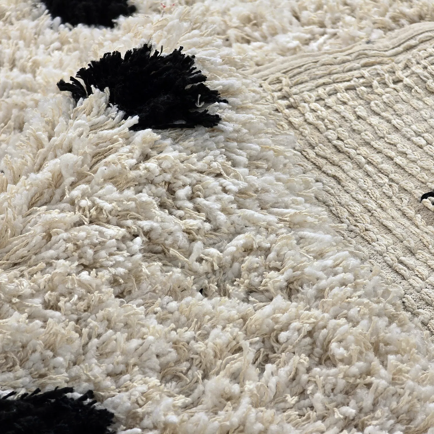 Dywany shaggy - Soria Natural Cotton Shaggy (złamana biel/czarny)