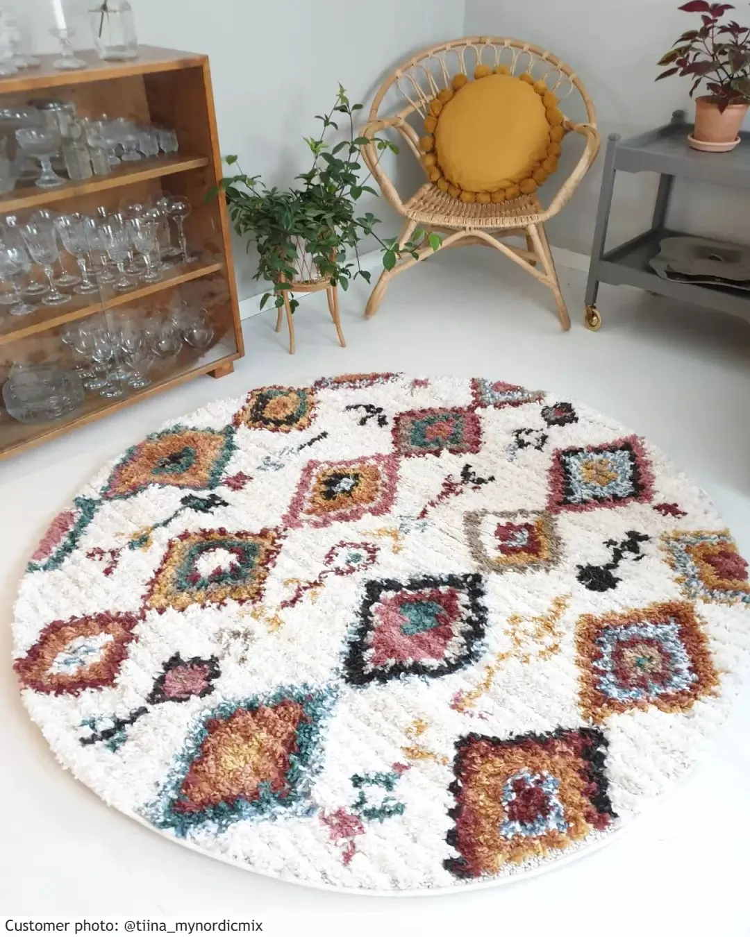 Okrągły dywan - Sezze (beige/multi)
