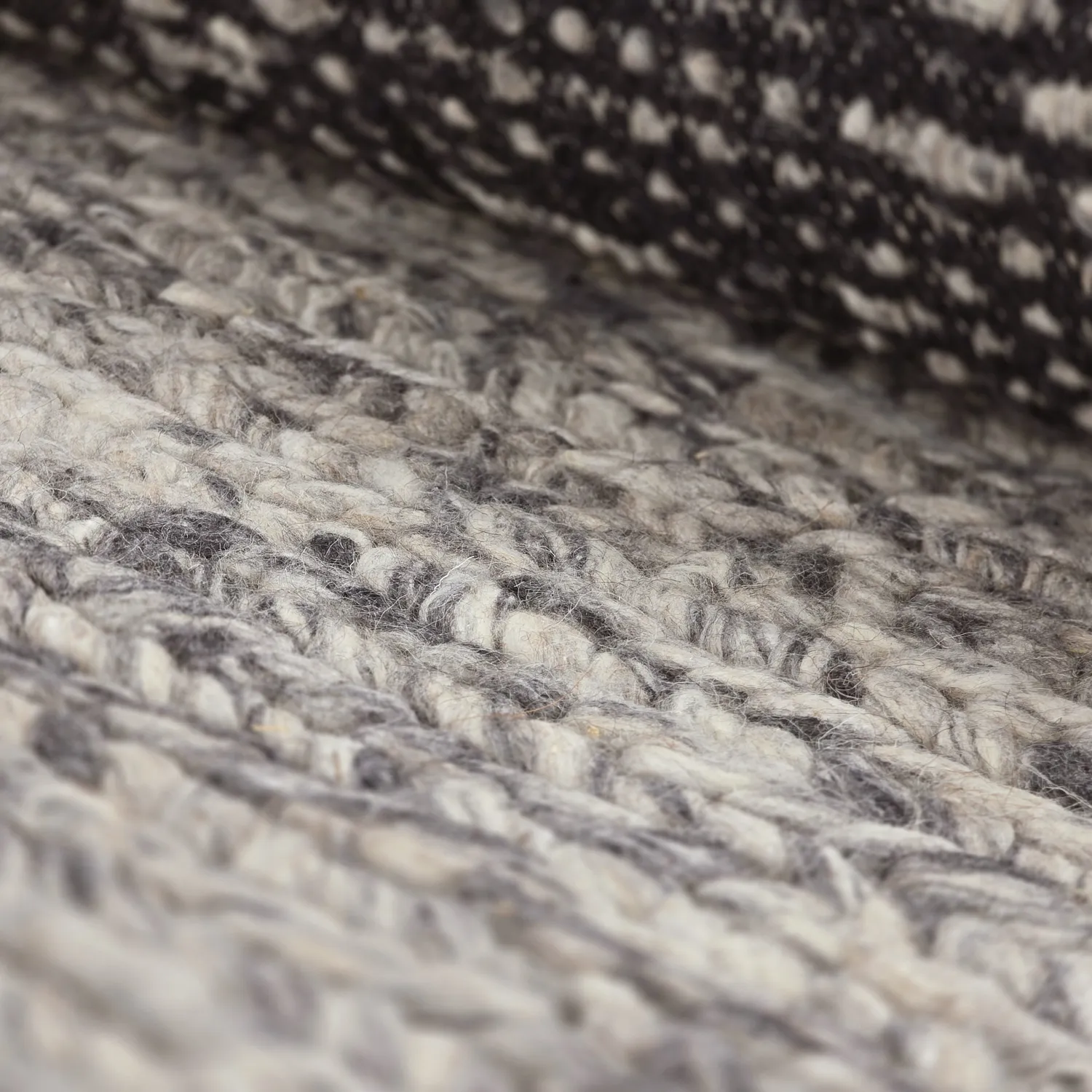 Dywan wełniany - Talvia Braided Wool (ciemnoszary)