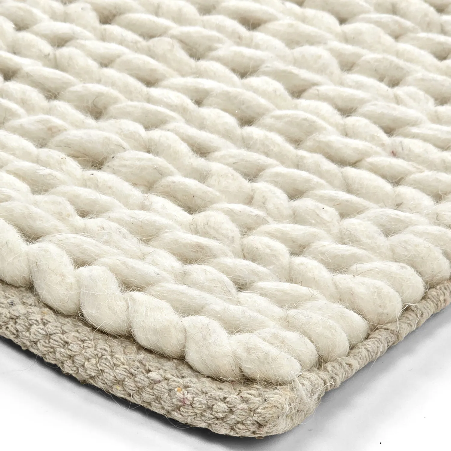 Dywan wełniany - Talvia Braided Wool (białawy)