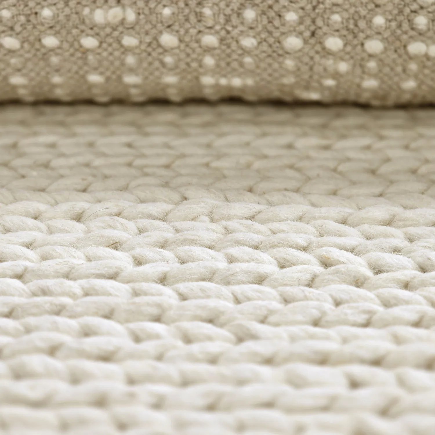 Dywan wełniany - Talvia Braided Wool (białawy)