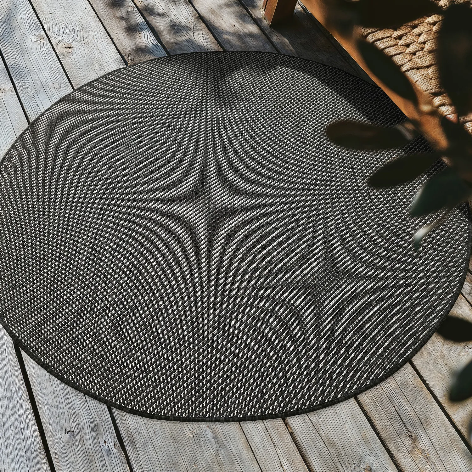 Okrągły dywan - Indoor/Outdoor Bennett (czarny)